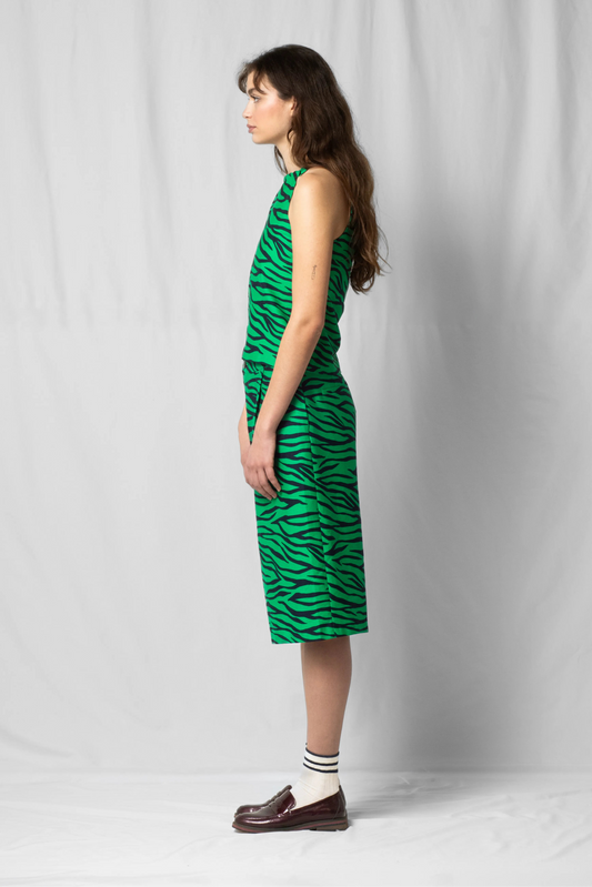 green zebra wide-leg bran bermuda shorts with pockets and zip closure from the SS26 collection by STEF SERIES