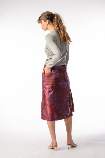 Floral midi skirt Asil in bordeaux from STEF SERIES AW25, back shown from side.