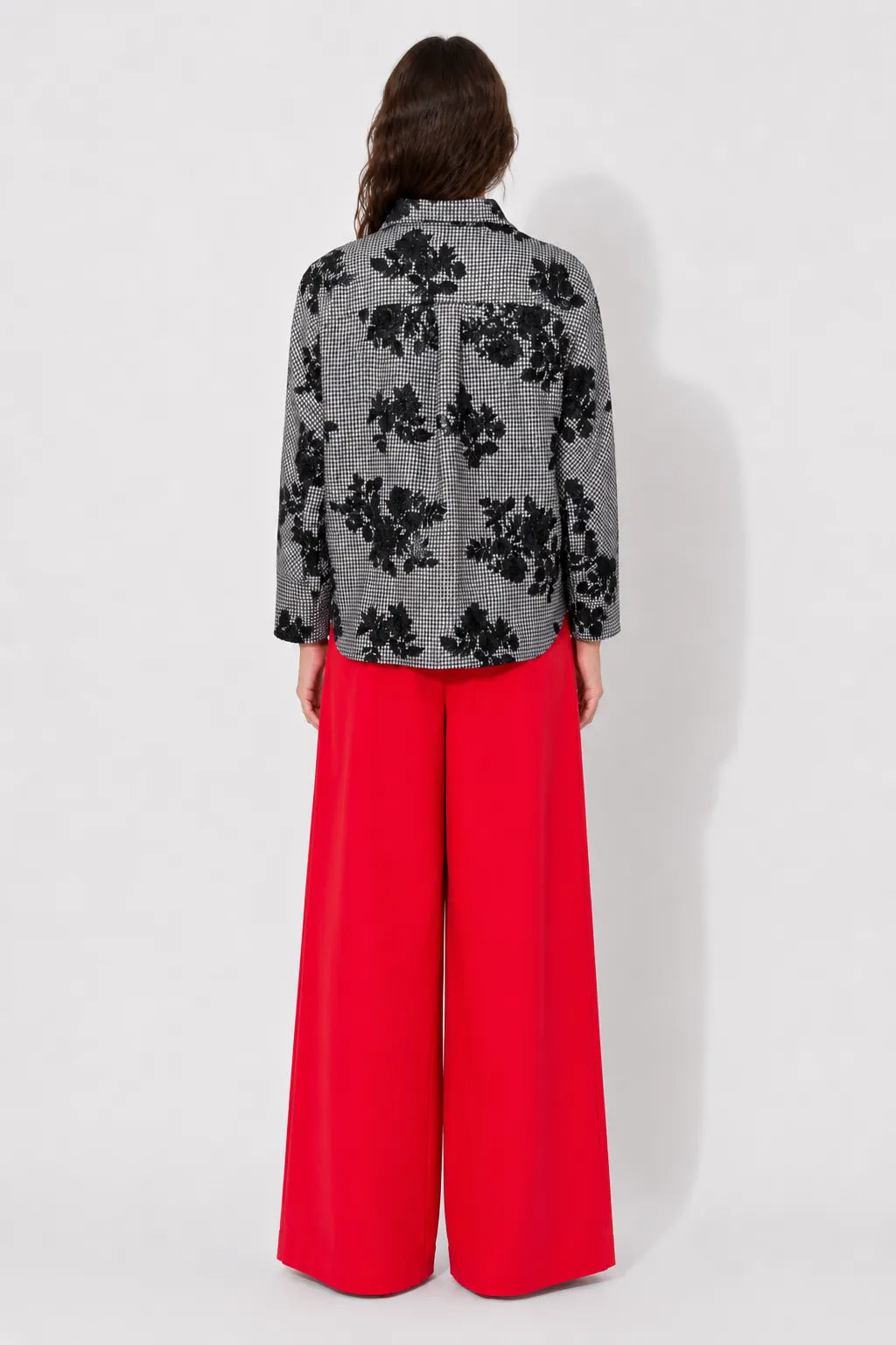 Back view of the STEF SERIES Coby long-sleeve shirt crafted from pied-de-poule fabric.