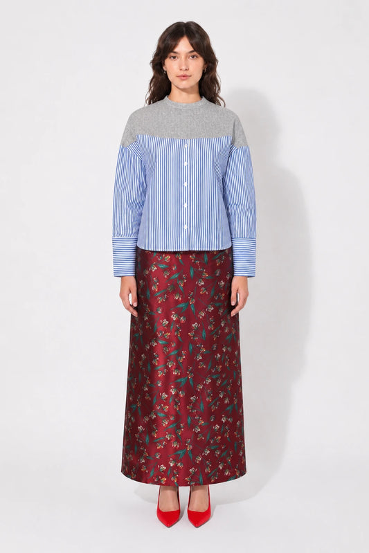 Front view of the STEF SERIES Collin poplin shirt with blue stripes.